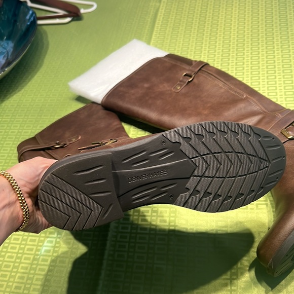 Brand new with box! Never worn fall/winter boots! Beautiful leather Denver Hayes - Picture 6 of 7